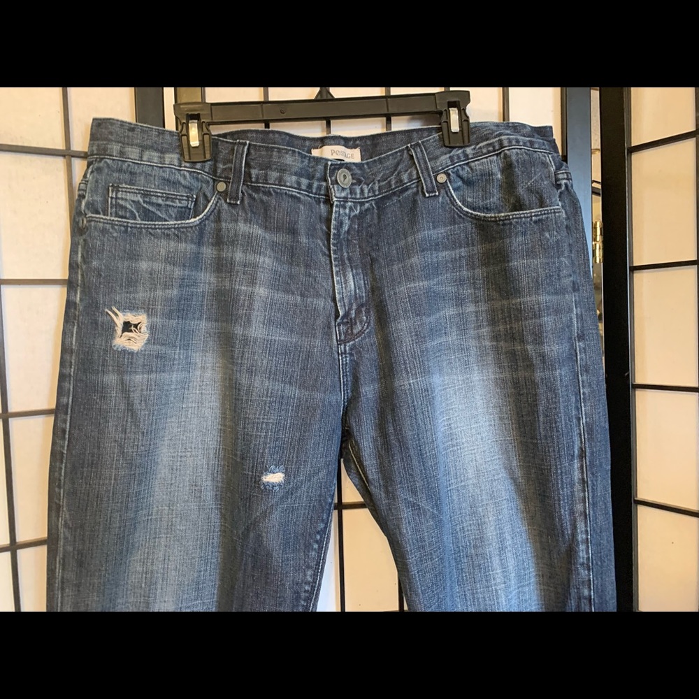 EUC Postage Men's Distressed Blue Denim Jeans size 38 Waist - Picture 2 of 11
